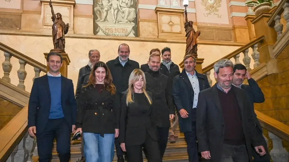 Los intendentes destacan el impacto de la crisis en la población y la importancia de la unidad política.