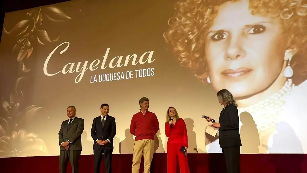 El preestreno rinde homenaje a la duquesa con un documental que recorre su vida y legado.