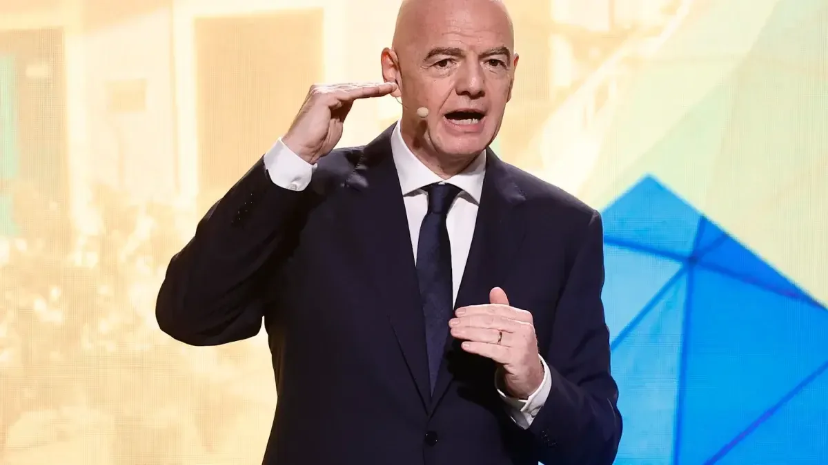 El presidente de la FIFA respalda la organización del evento deportivo en medio de la violencia reciente.