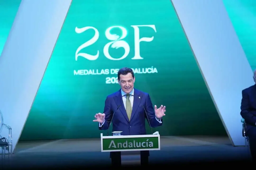 El presidente de la Junta llama a la unidad y rechaza la polarización en la región.