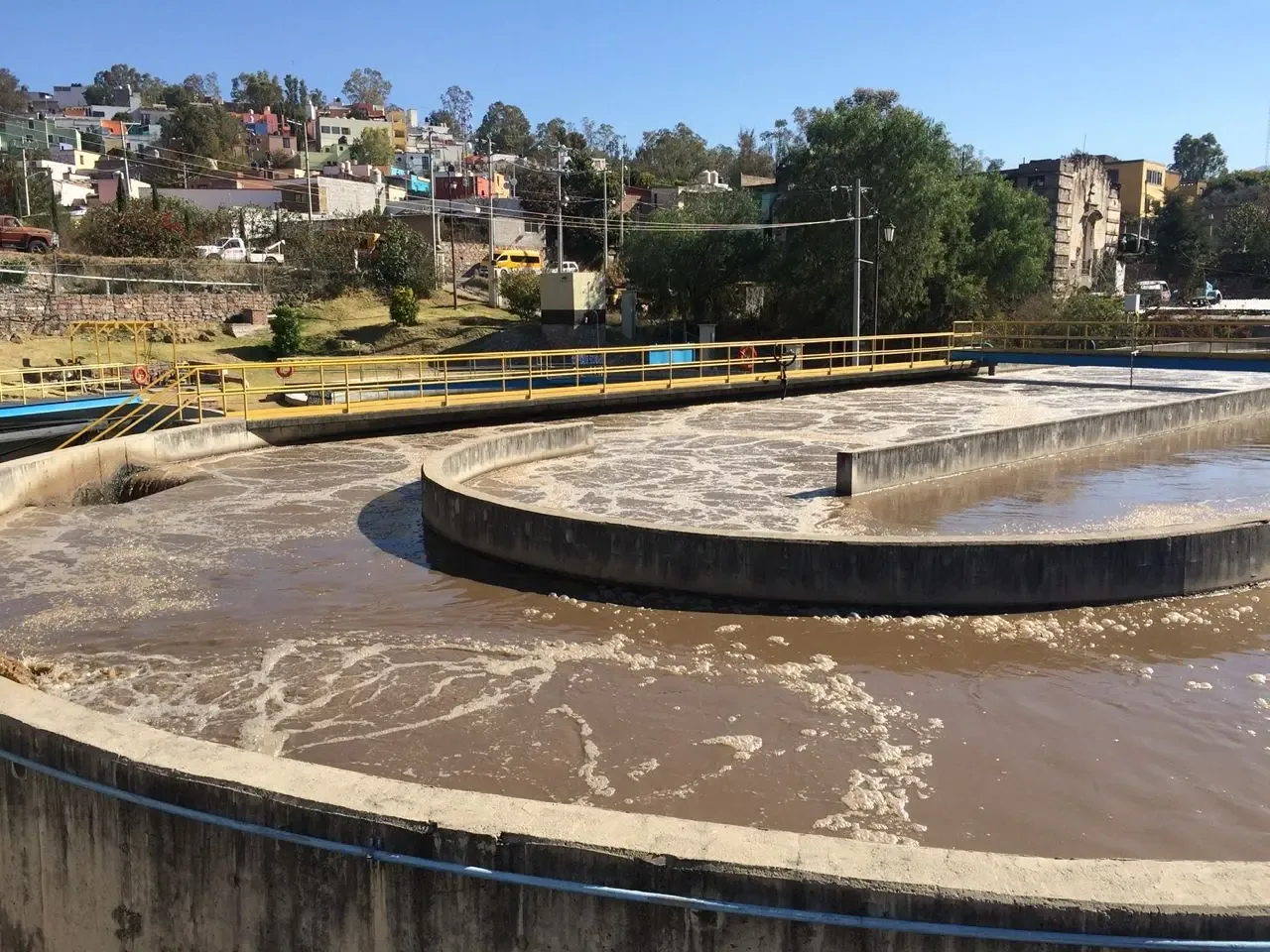 El presidente del Colegio de Ingenieros del Agua critica la ineficacia del PRECO en León.
