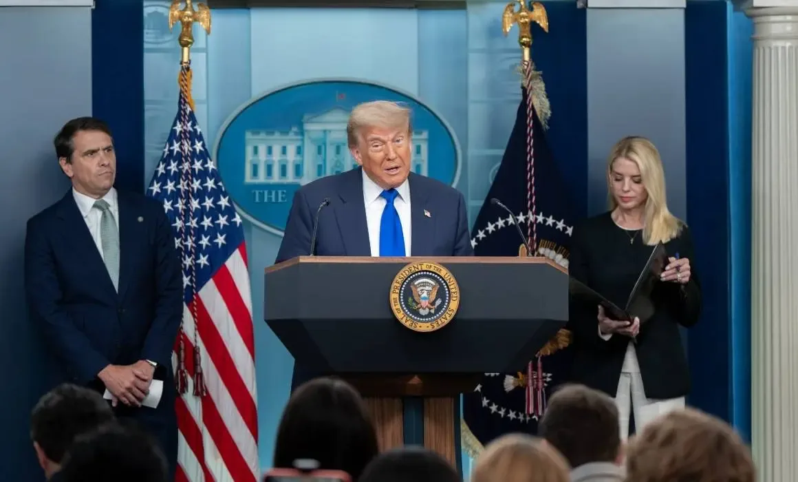 El presidente Donald Trump durante un anuncio sobre el acuerdo con la OTAN.