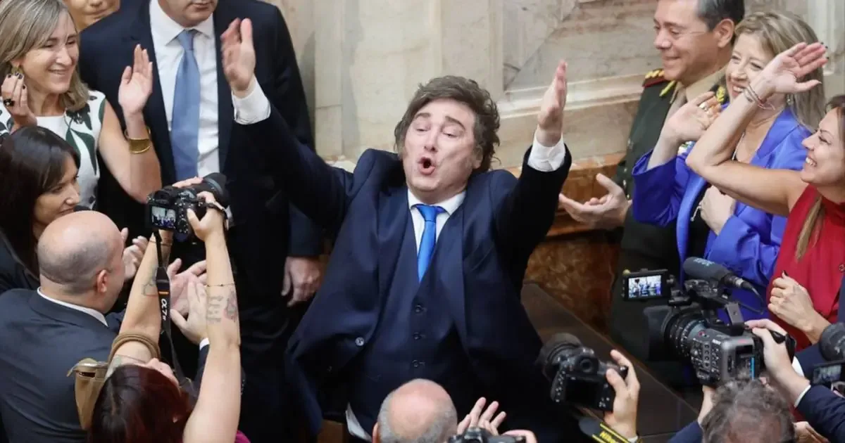 El Presidente Javier Milei destacó la polarización política en su discurso, reafirmando su agenda económica y su postura sobre el narcotráfico.