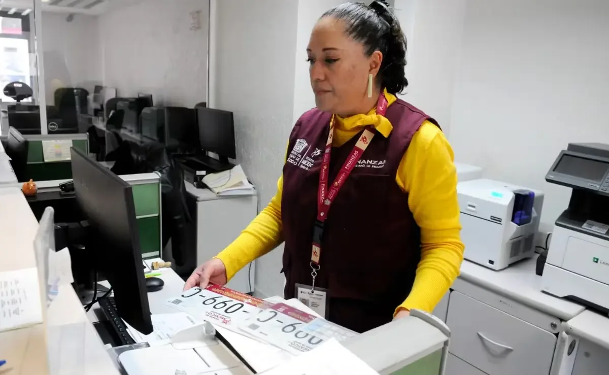 El programa de reemplacamiento 2026 busca regularizar a los propietarios de vehículos con subsidios y condonaciones.