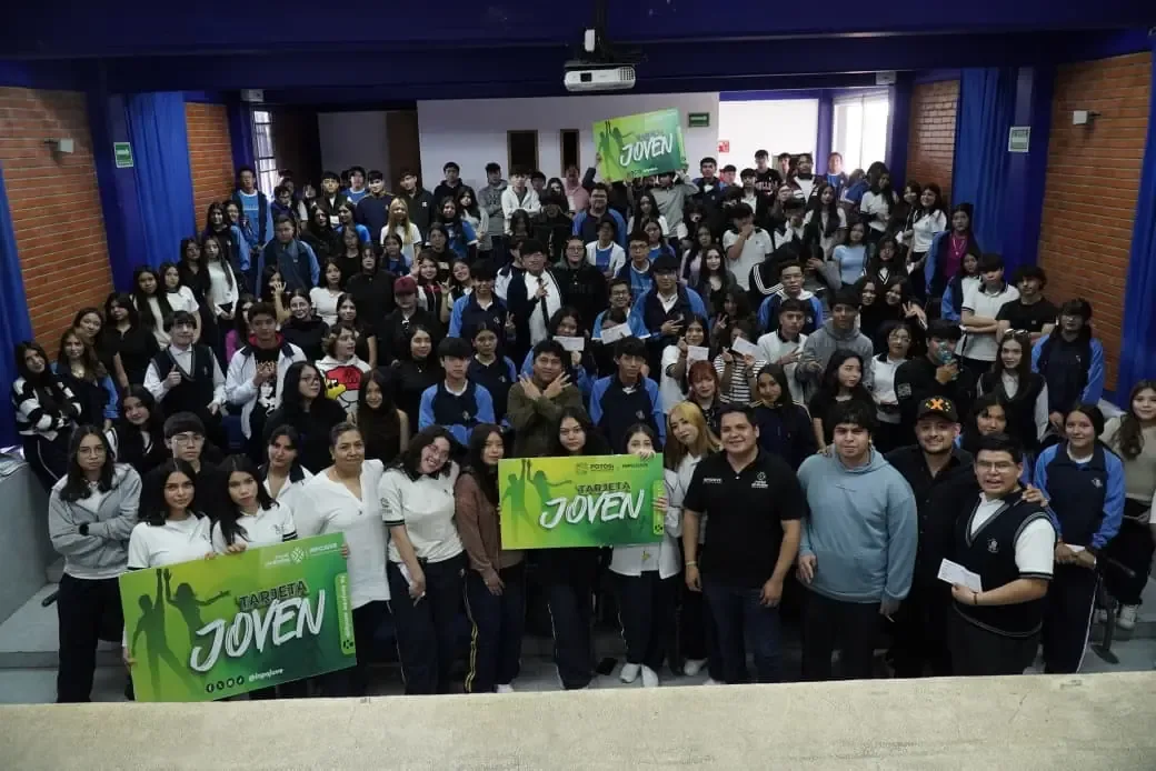 El programa impulsado por el gobierno estatal beneficia a los estudiantes potosinos.
