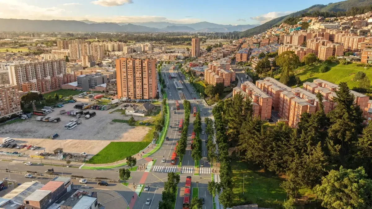 El proyecto busca transformar la movilidad en la ciudad, beneficiando a miles de usuarios.