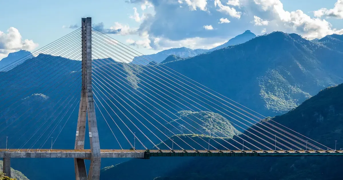 Esta impresionante obra de ingeniería mejora la conexión entre Durango y Sinaloa.