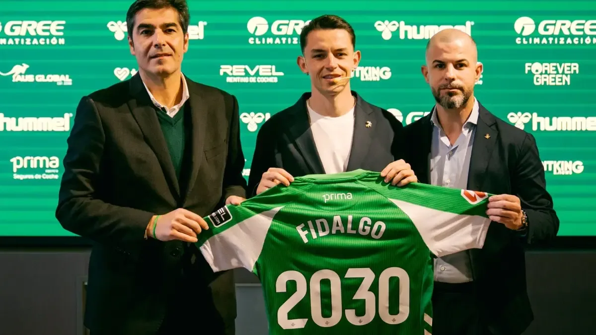 El Real Betis llama a encontrar a un joven hincha del América conmovido por Fidalgo.