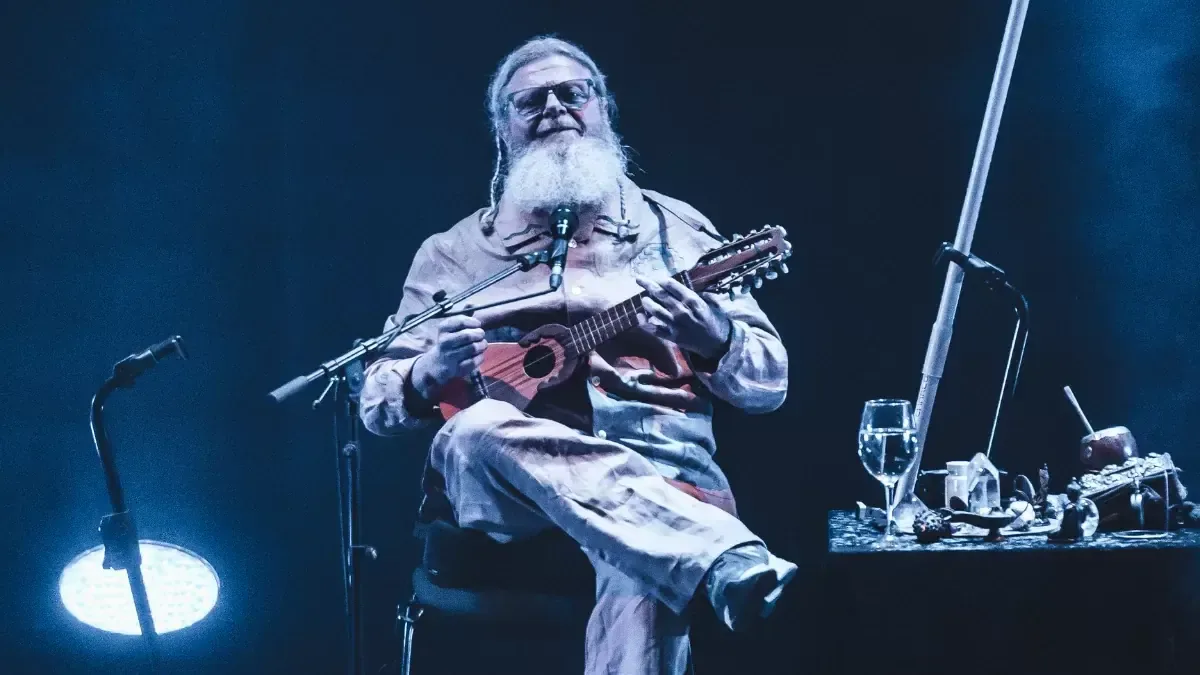 El reconocido músico ofrecerá conciertos en Concepción y Santiago, además de una clase magistral.