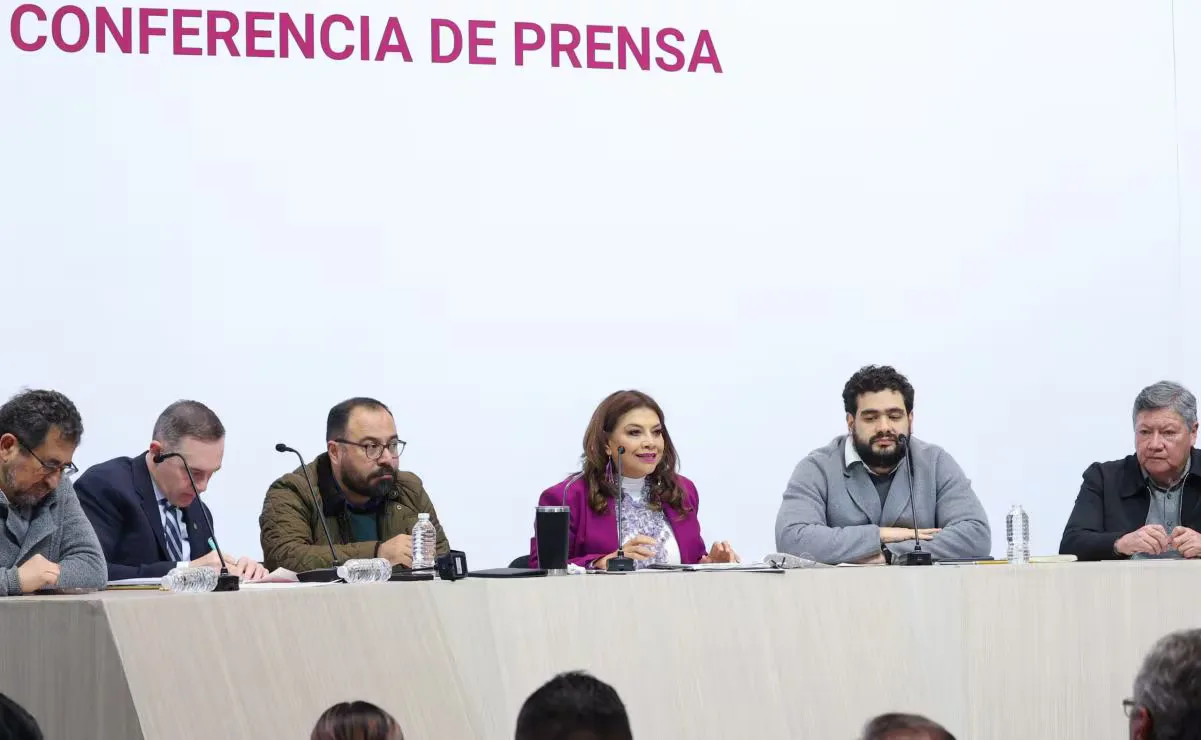 El secretario de Movilidad, Héctor Ulises García, en rueda de prensa sobre negociaciones.