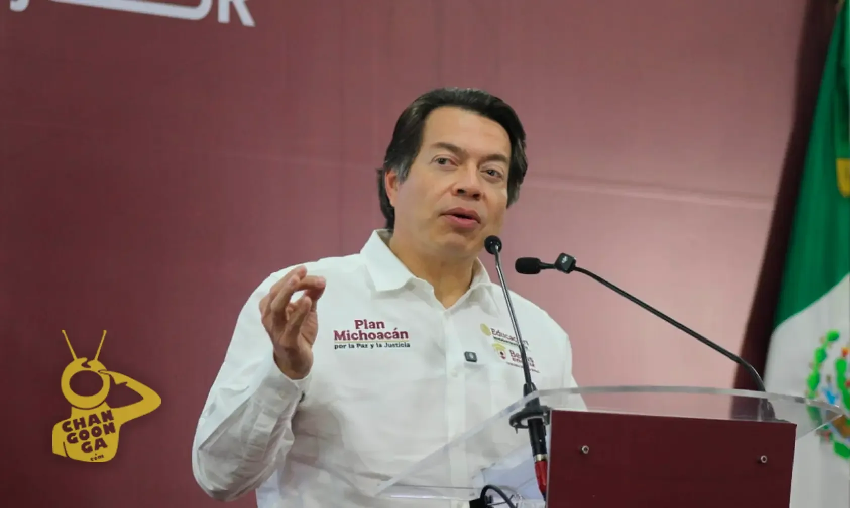 El secretario Mario Delgado durante su declaración sobre la educación en Michoacán.