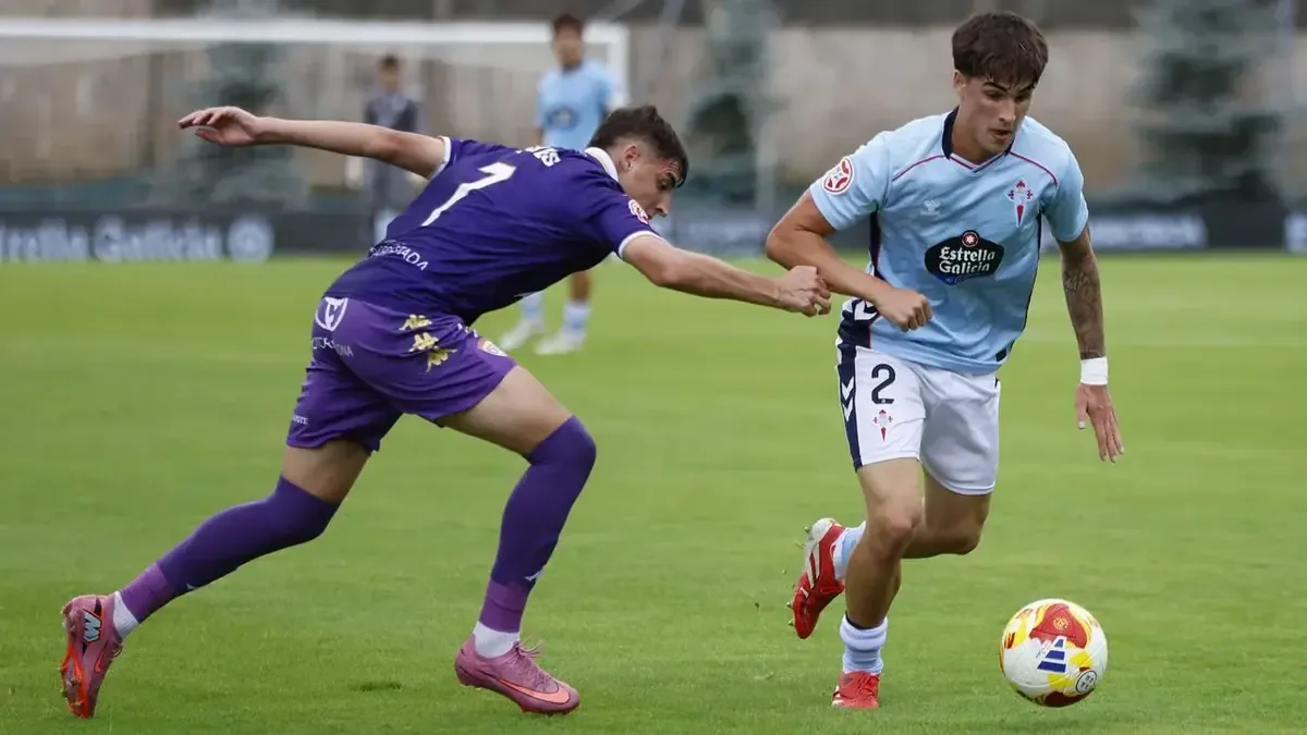 El segundo clasificado de Primera Federación enfrenta al descendido Guadalajara en un crucial partido.