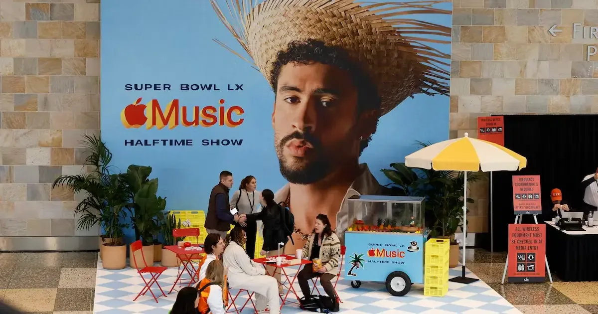 El show de medio tiempo del Super Bowl LX contará con Bad Bunny como protagonista, marcando un hito en su carrera.