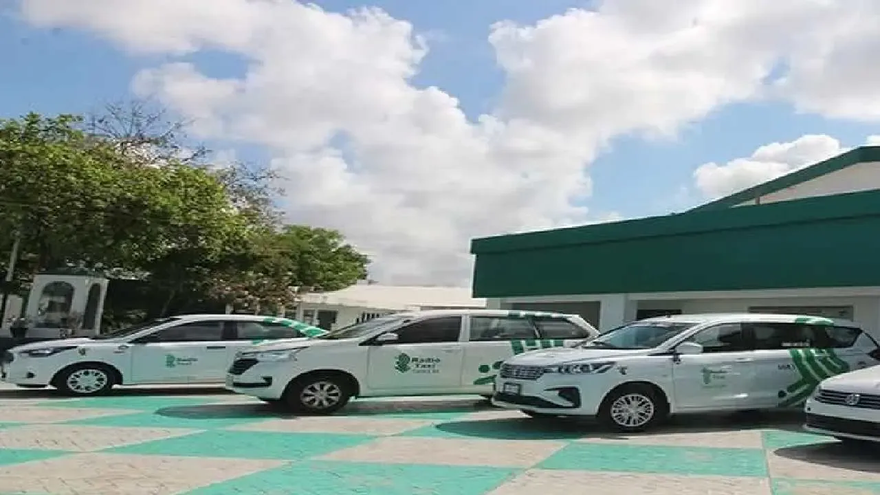 El taxímetro en Cancún busca iniciar operaciones con mil unidades.