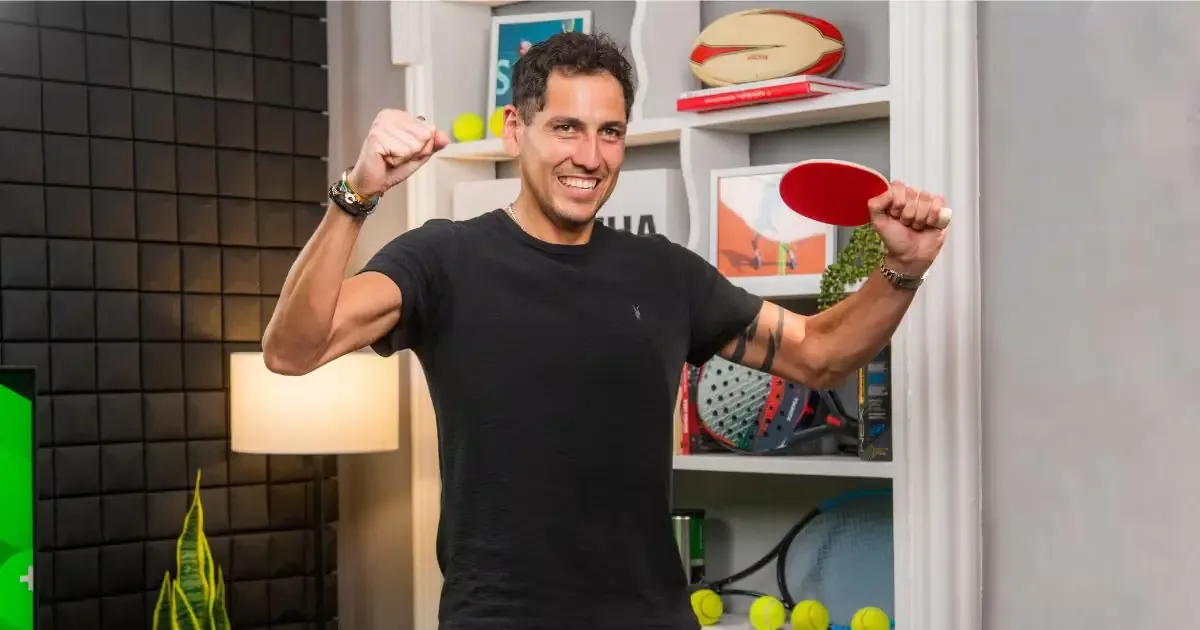 El tenista chileno comparte detalles de su experiencia en el ATP Tour y su futuro.