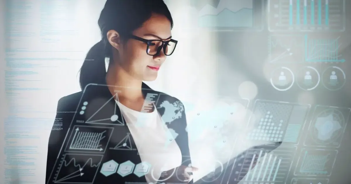 El uso de la tecnología potencia el emprendimiento y la maternidad en mujeres trabajadoras.