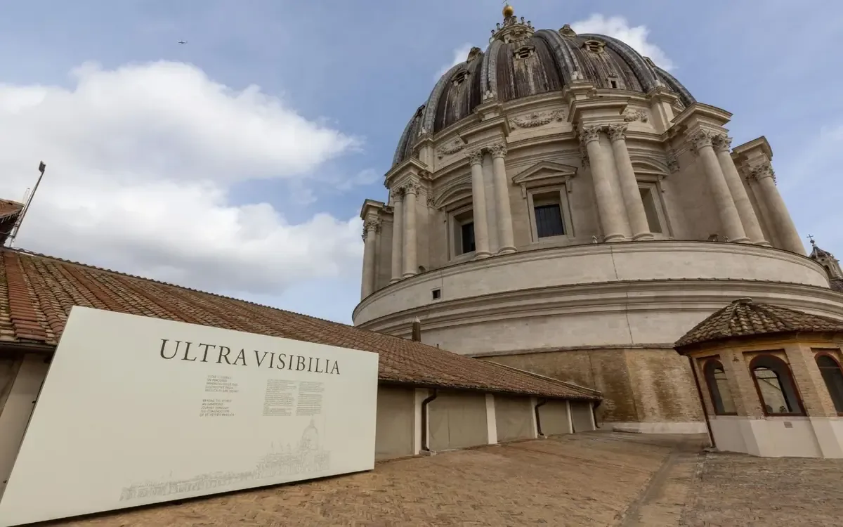El Vaticano conmemora 400 años de la Basílica con acceso a áreas inéditas y tecnología avanzada.