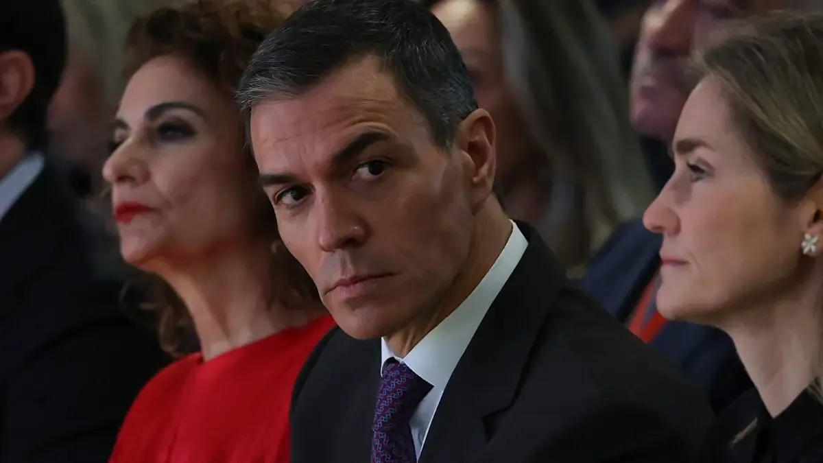 El viaje a la Cumbre Iberoamericana incluyó una delegación de 31 personas.