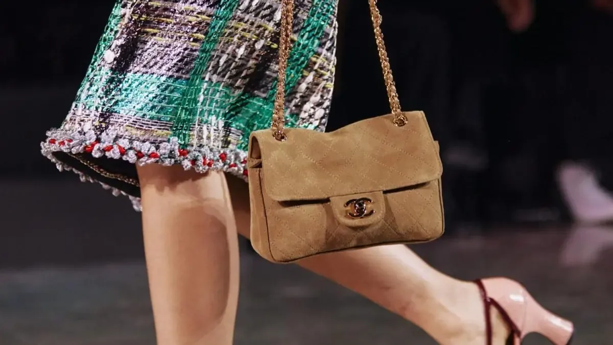 El éxito de las últimas colecciones de Chanel muestra un cambio en el mercado del lujo.