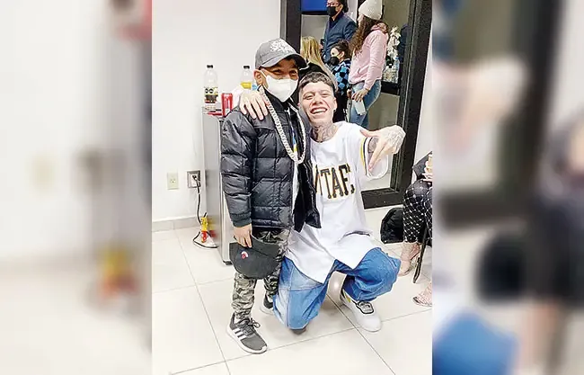 La historia inspiradora de un niño que encontró la fuerza para combatir la leucemia.
