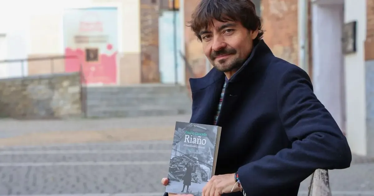 La obra del periodista Emilio Gancedo reflexiona sobre la tragedia y el progreso tras la construcción de un embalse en León.