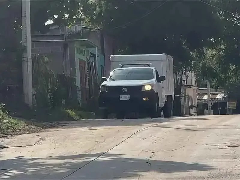 Investigan presunto suicidio de un joven hallado en su hogar en Chiapas.