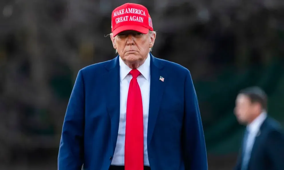 Encuesta sobre el desempeño económico del presidente Donald Trump entre republicanos.
