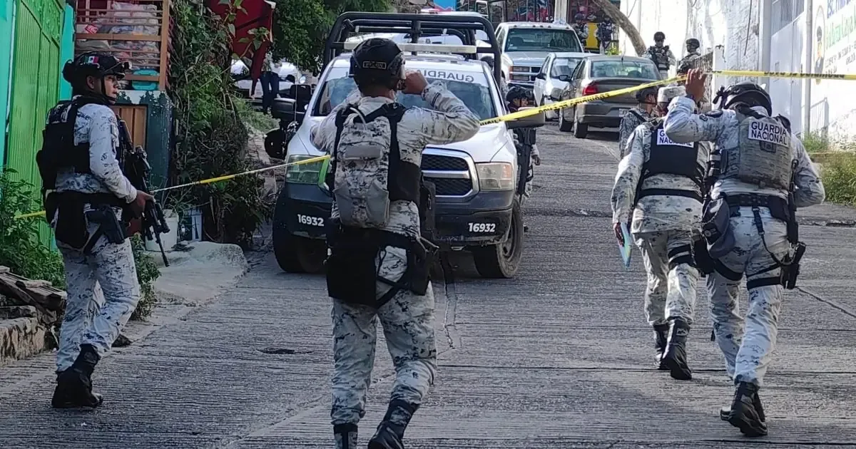 Un ataque armado contra la Guardia Nacional y policía ministerial genera alarma en Acapulco.