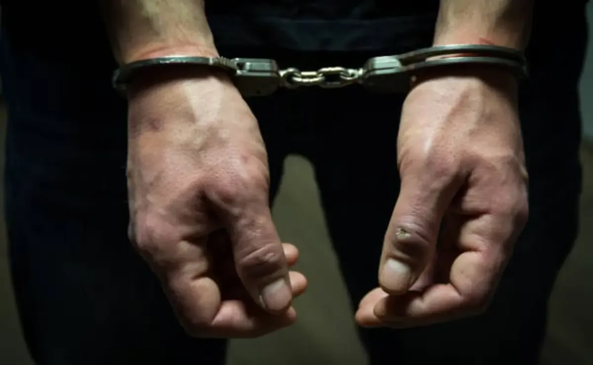 Un operativo terminó en balas y arrestos, mostrando la violencia que persiste en la región.