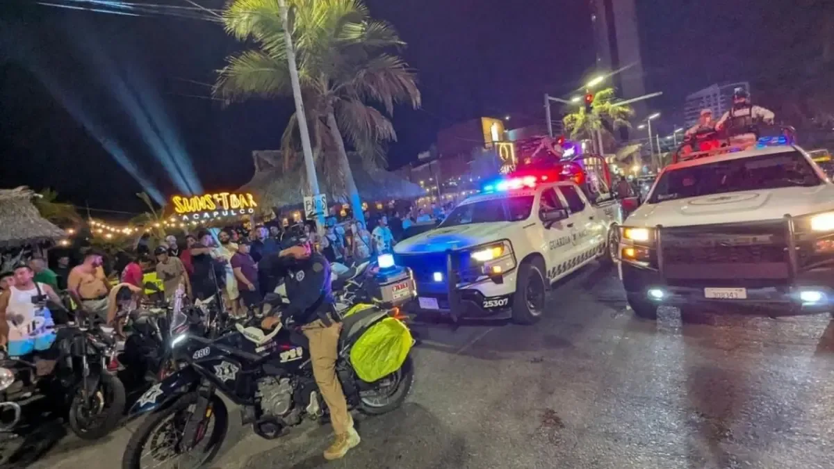 La edición del evento genera caos y disturbios a pesar de las prohibiciones.