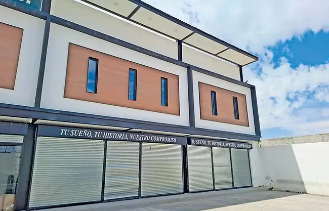 Un caso en Juárez revela prácticas fraudulentas en financiamiento de vehículos.