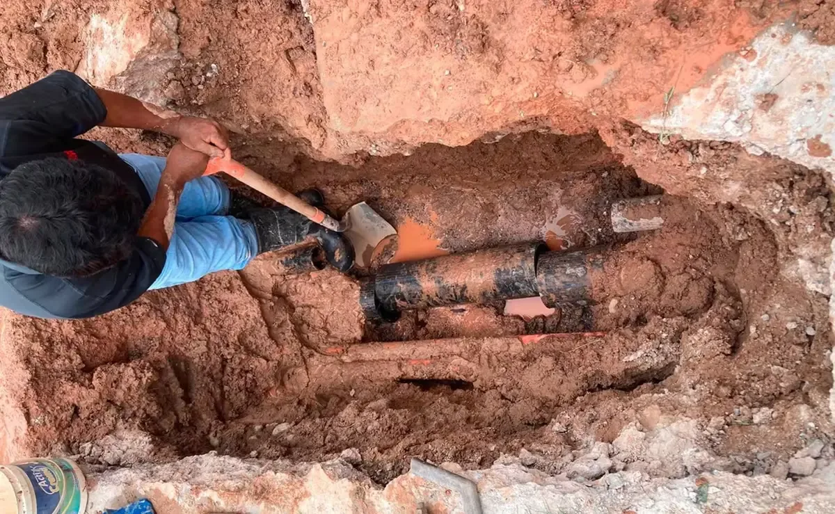 El alcalde demanda cambios en la gestión del acueducto para mejorar el abastecimiento de agua en San Luis Potosí.