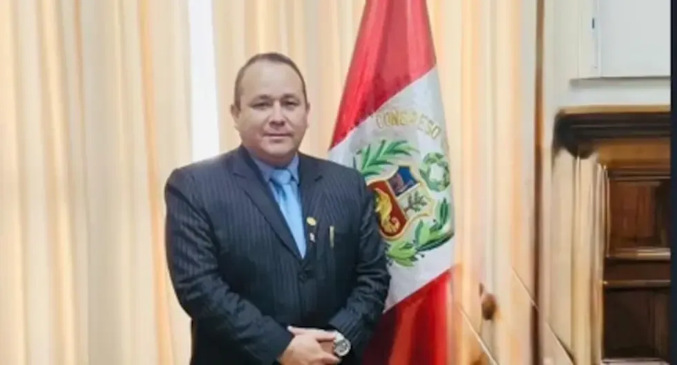 Erick Moncada Horna aclara que no tiene relación con Brunella Horna ni su familia.