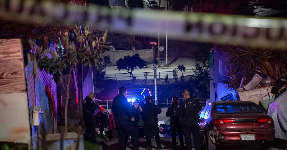 Escena del ataque armado en Camino Verde, Tijuana, que dejó dos muertos.