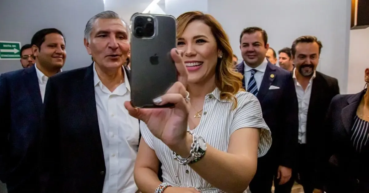 El conflicto entre autoridades y exgobernadores sumerge a Morena en una crisis complicada.