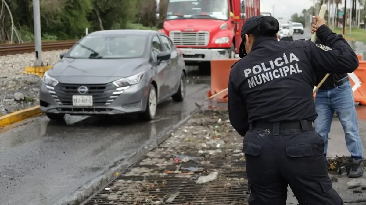 El Municipio implementa acciones para reducir riesgos de encharcamientos y mejorar la circulación vial.