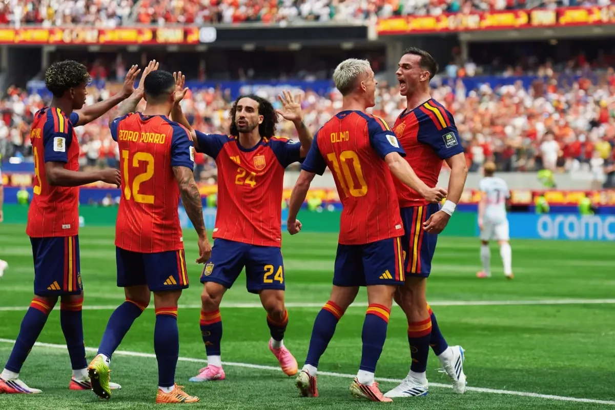 La selección española busca su lugar en la final enfrentando a Francia.