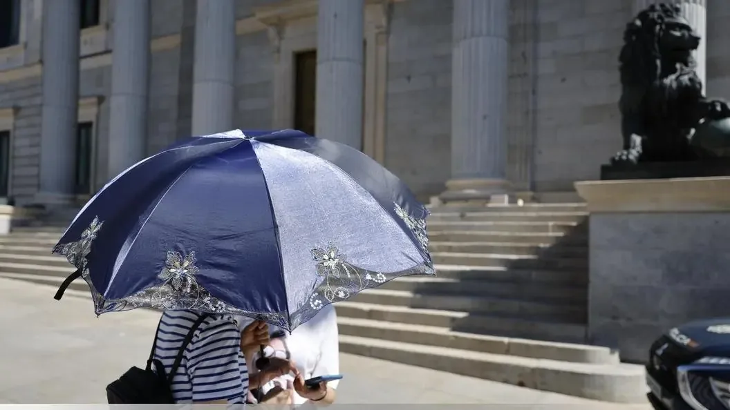 La Aemet advierte sobre temperaturas extremas en diversas regiones del país durante los próximos días.