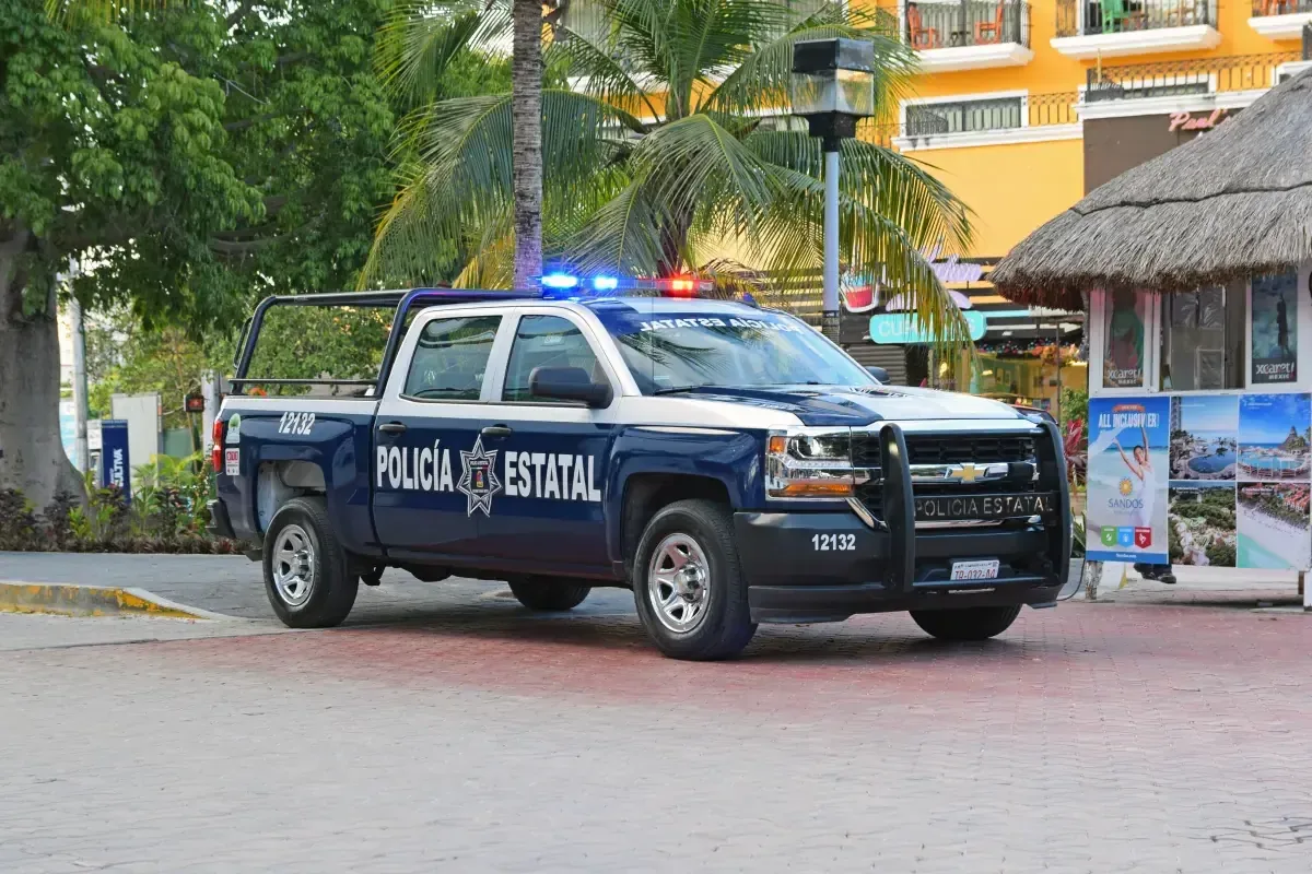 Estados Unidos recomienda refugiarse tras operativos de seguridad en México.