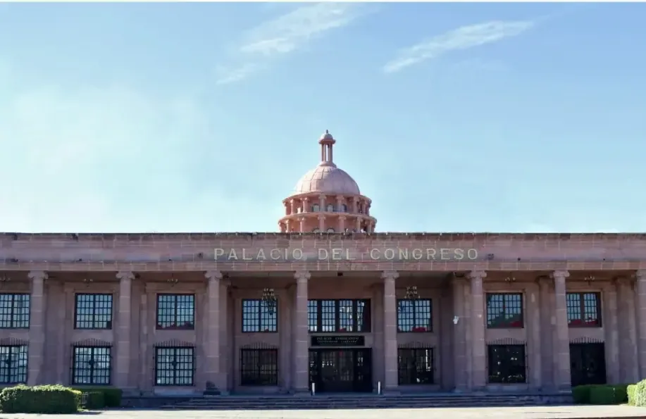 Este alto costo genera cuestionamientos sobre la eficacia del trabajo legislativo en Coahuila.