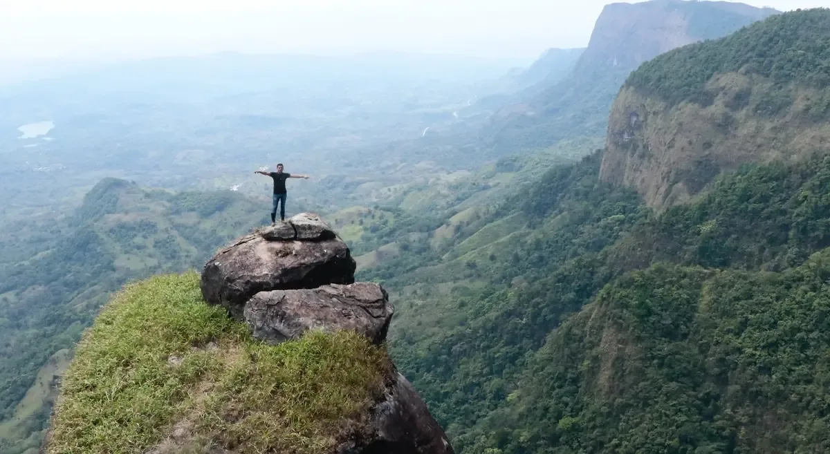 Este destino ofrece una experiencia única de naturaleza y aventura en un paisaje inexplorado.