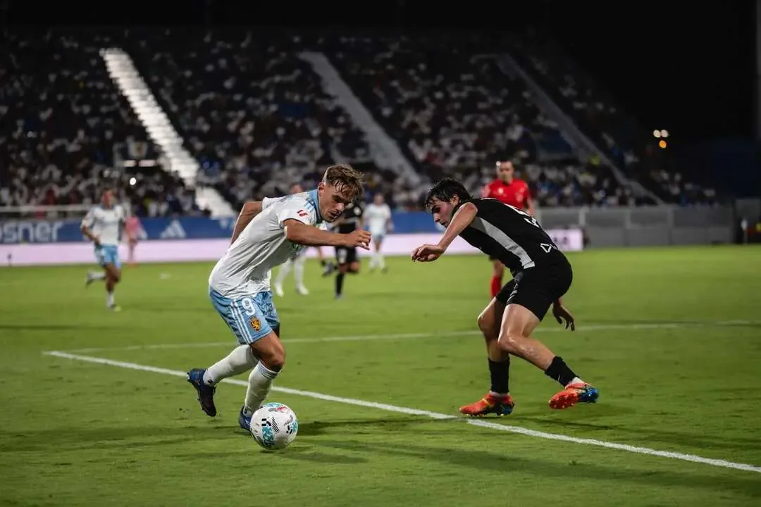 Este domingo, el Real Zaragoza buscará una victoria crucial ante el Andorra para mantener sus aspiraciones de permanecer en LaLiga Hypermotion.