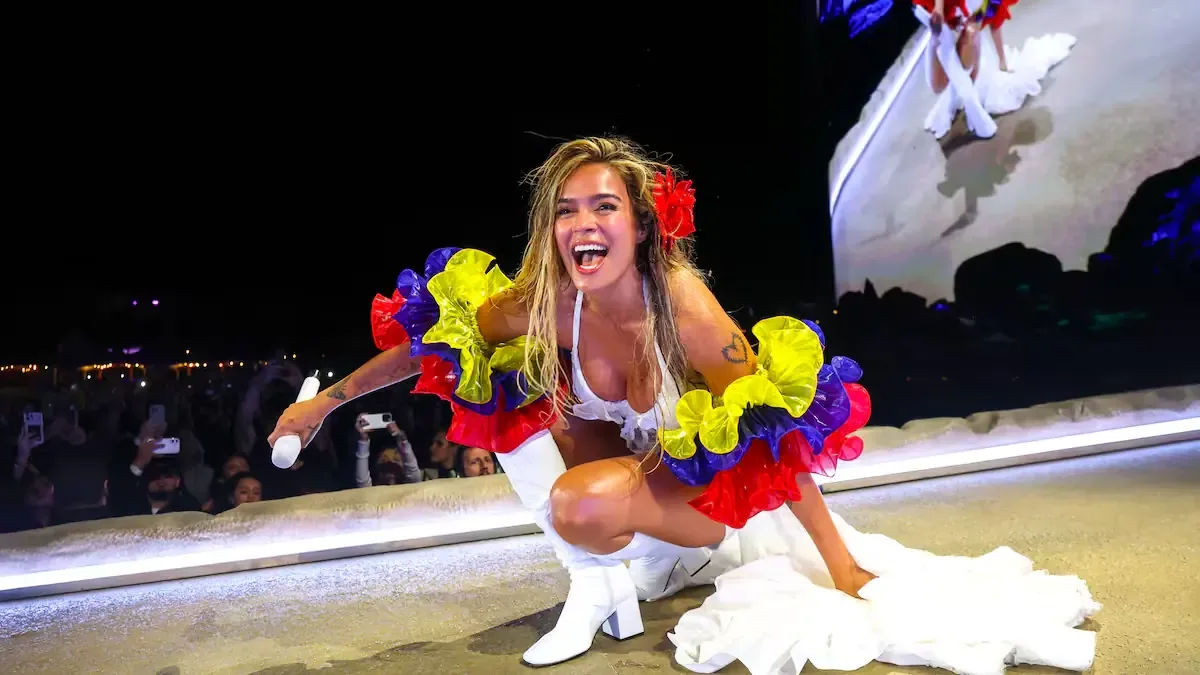 Este domingo se presentan grandes artistas en la última noche de Coachella 2026. Todo lo que necesitas saber aquí.