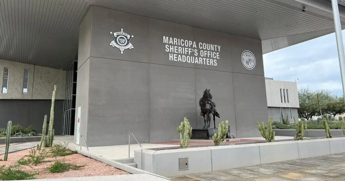 Este encuentro destaca la lucha contra el perfilamiento racial y la reforma en la policía del condado de Maricopa.