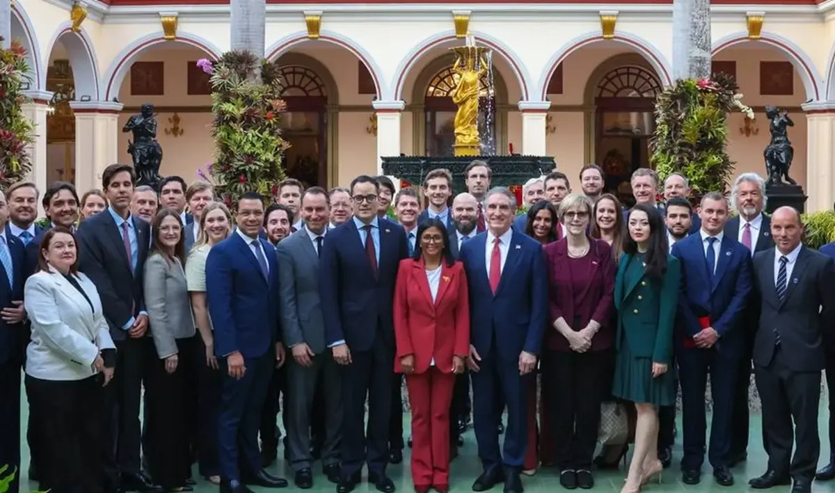 Este reconocimiento representa un cambio significativo en la política estadounidense hacia Venezuela en medio de tensiones políticas regionale.