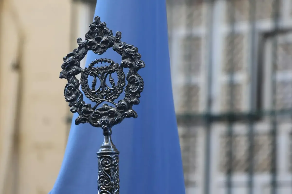 La DPZ presenta un documental sobre el enigmático sello azul de dos reales.