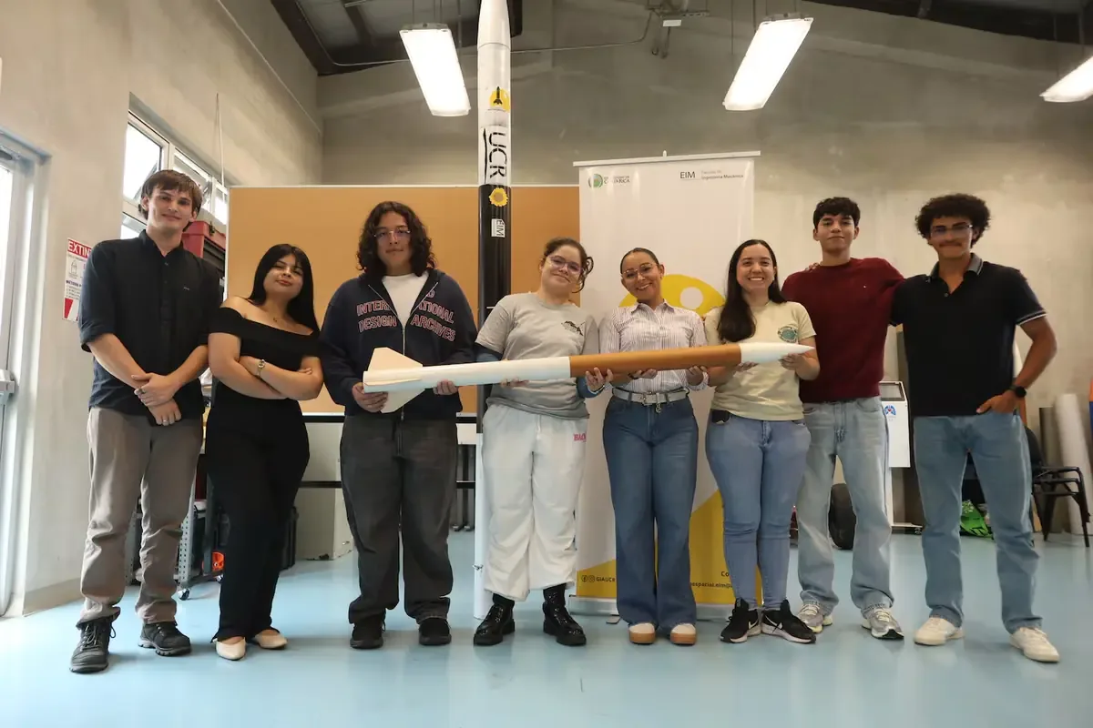 Un grupo de 35 estudiantes de Ingeniería representará a Costa Rica en una competencia internacional de cohetería.