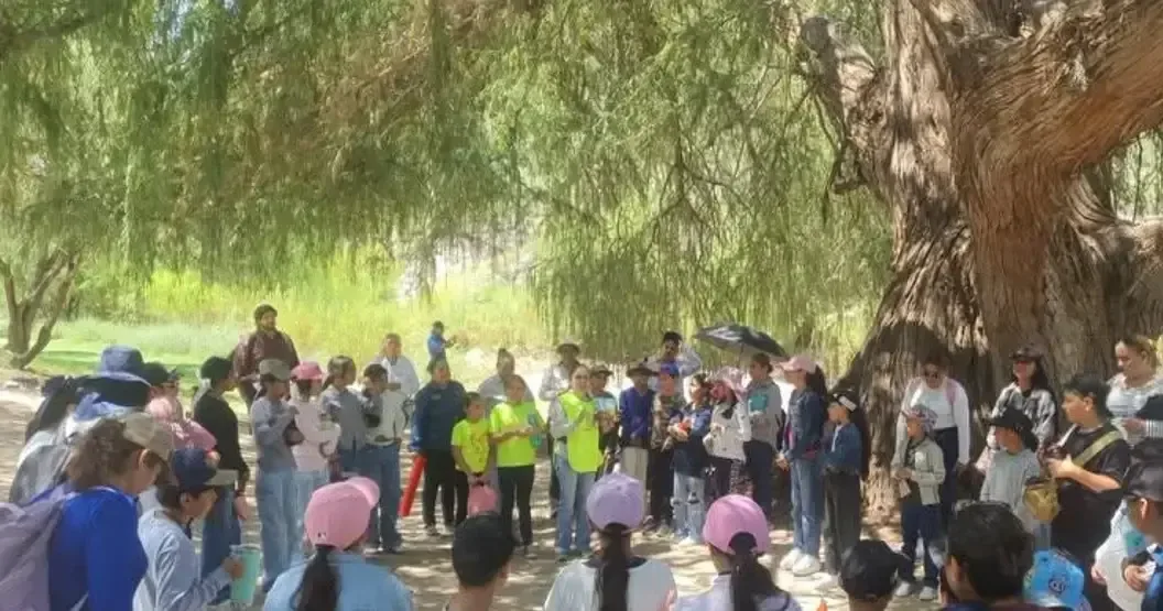 La Reserva Ecológica Sierra y Cañón de Jimulco recibe a alumnos de la Escuela Plan Sexenal para fortalecer su comprensión sobre la conservación.