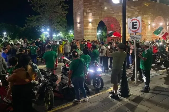 La celebración por el triunfo de la selección desencadenó actos de desorden público en el municipio.