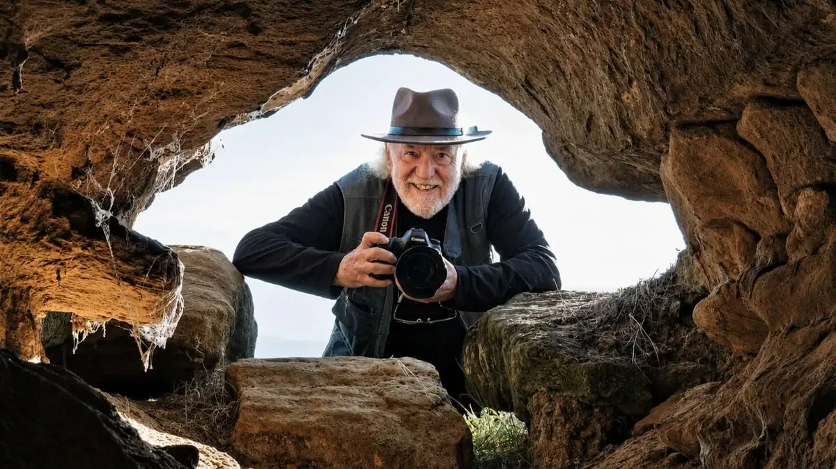 El documentalista destaca la importancia de conservar oficios y tradiciones en peligro de extinción.